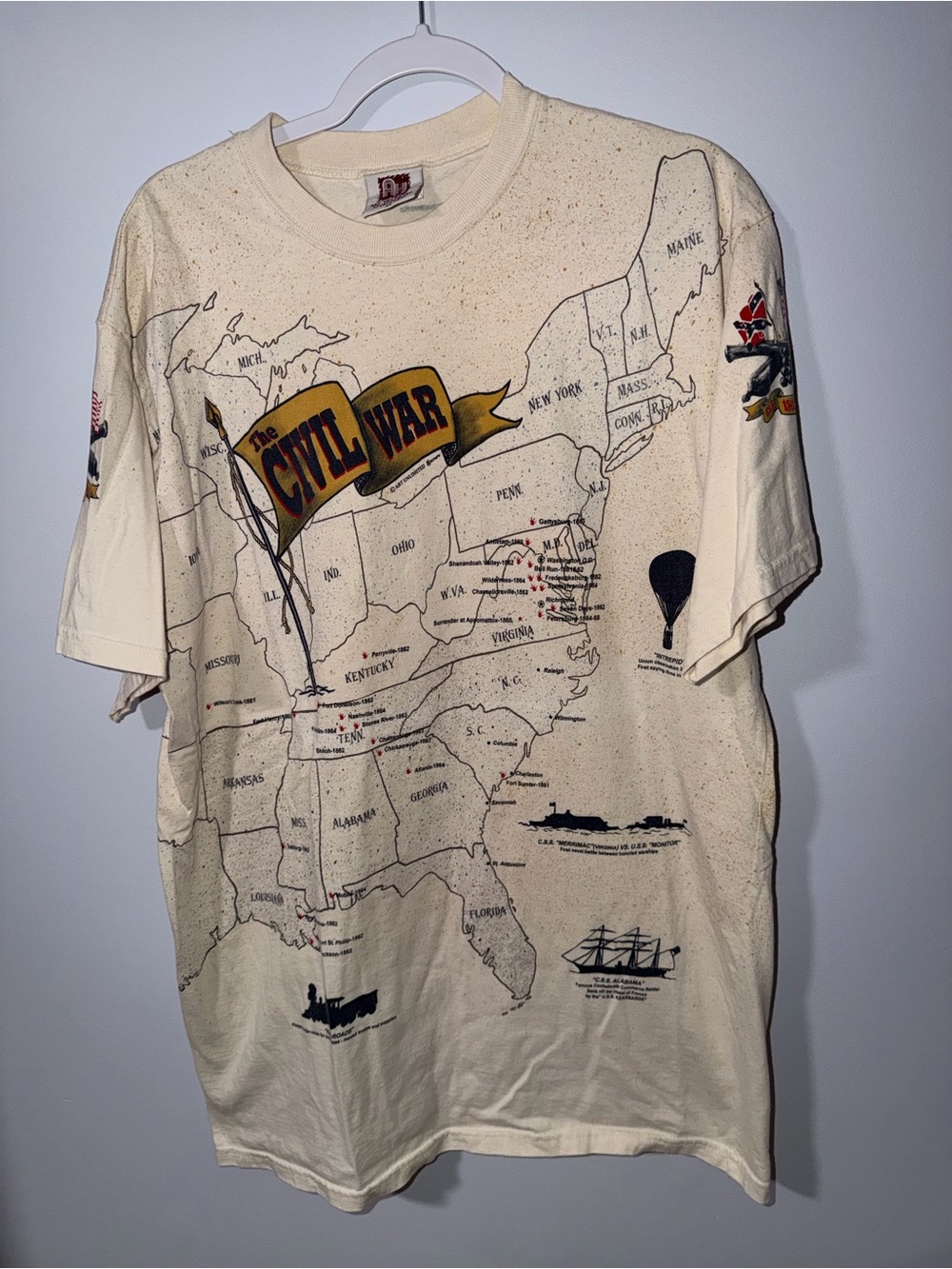 Vtg 1990s AOP Art Unlimited Sportswear "The Civil War" graphic t-shirt